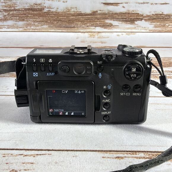 Canon PowerShot G5 5.0MP Digital Camera Black - For Parts Black Screen - Picture 4 of 5